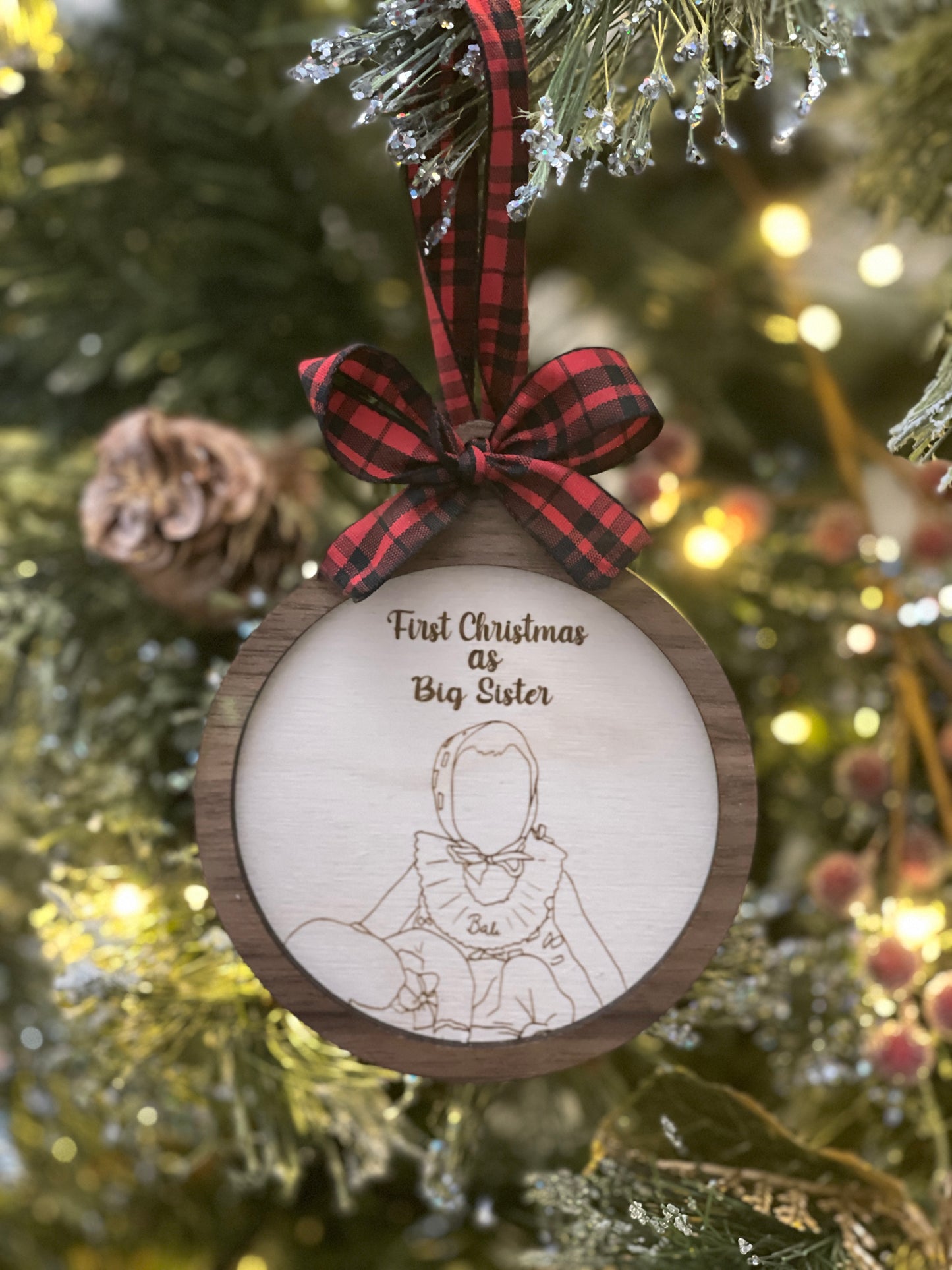 Portrait Ornament